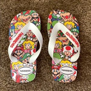 Havaianas Mario Brothers flip flops size 10